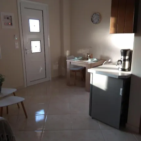 Apartment Elena Roza Mesongi