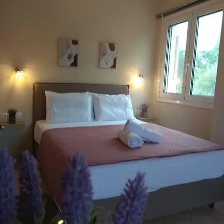 Elena Roza Apartman *